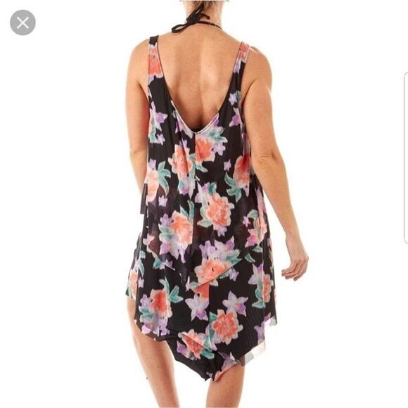Beach House mesh floral tiered swim coverup size medium‎ new!! - Picture 2 of 5